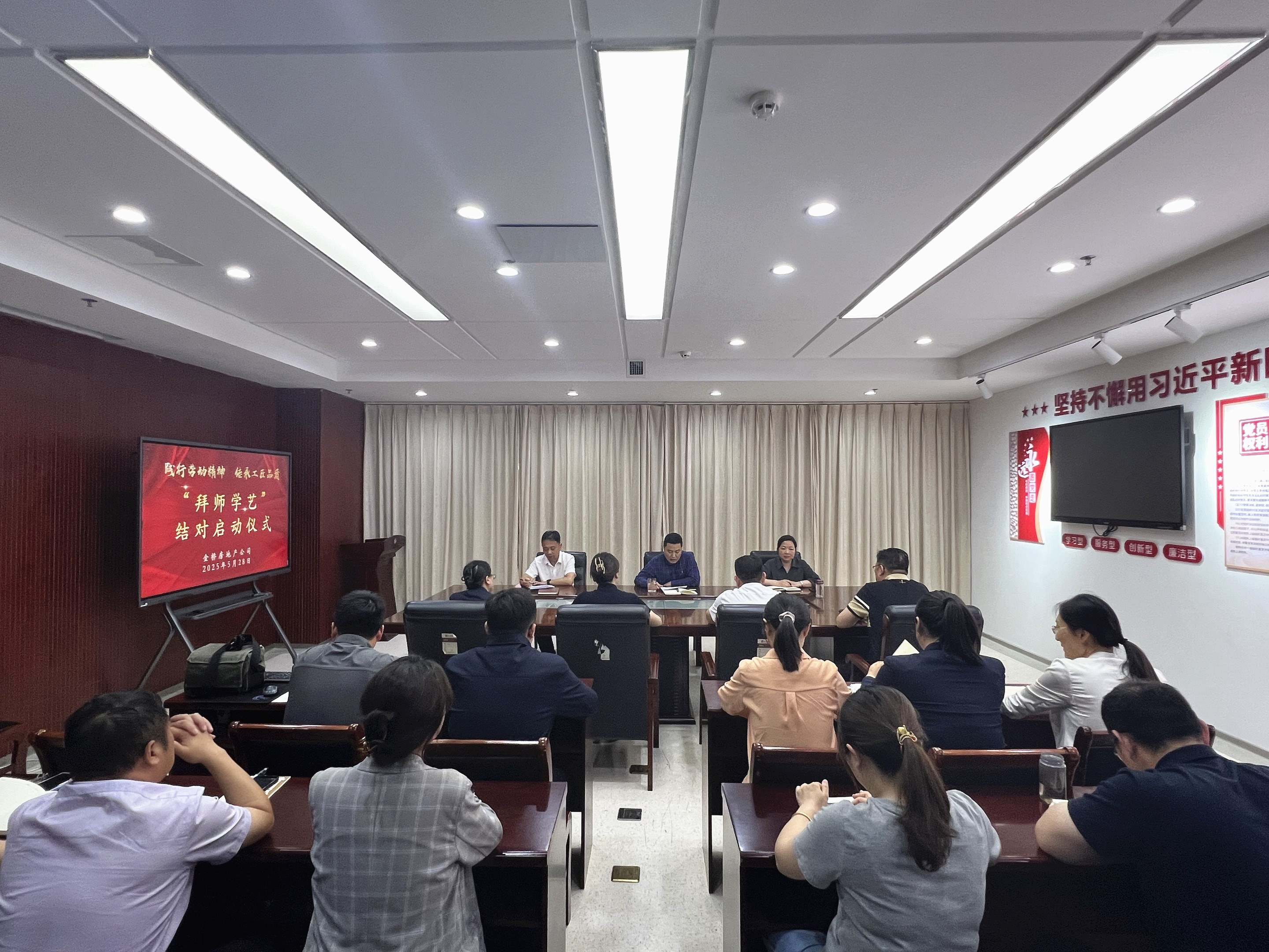 471b9d8d-e4ea-4ba2-b41d-d13fc48ec69c